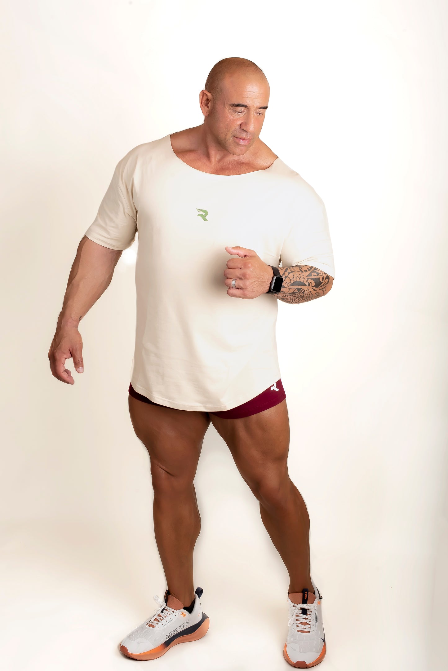 Scoop neck oversize beige