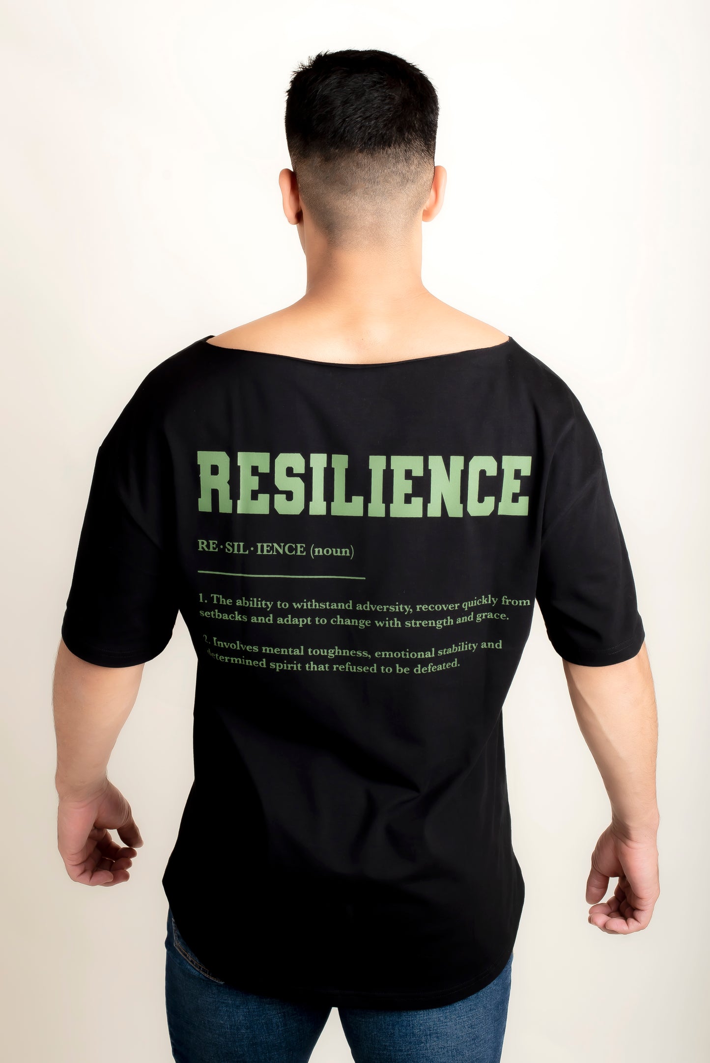 Scoop neck oversize black